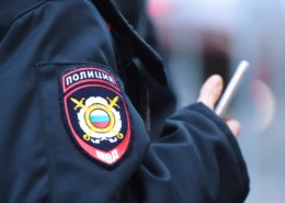 На улице Добровольцев в Петербурге нашли голову в пакете.