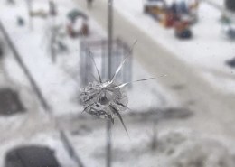 Челябинские полицейские задержали стрелка, который стрелял по окнам в «Академе»