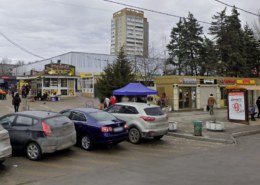 В Ростове очередное ограбление ларька микрозаймов. Двое вооруженных преступников обнесли филиал сети «Деньги сразу» на Коммунистическом проспекте.