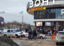 Сегодня в Ростове прошла спецоперация полиции и Росгвардии по отлову подростков в торгом центре «Горизонт».