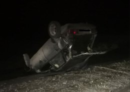 В результате опрокидывания автомобиля в Новосибирской области погиб водитель.