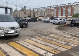 Toyota Prius на Павла Морозова насмерть сбила девушку на обочине.