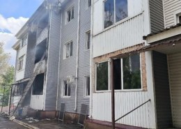 Под Волгоградом горит многоквартирный дом, люди эвакуированы