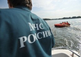 Баржа налетела на маломерный катер. Один человек погиб