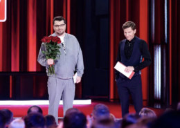 «Лариса, я люблю тебя». Харламов признался в любви Гузеевой со сцены Comedy Club