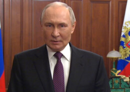 Президент России Владимир Путин поздравил росгвардейцев с Днём войск национальной гвардии