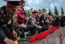 В Башкортостане росгвардейцы зажгли «Свечу памяти»